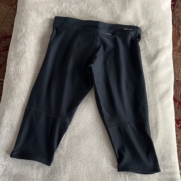 NIKE DRI-FIT LEGGINGS SIZE SMALL - Picture 2 of 4